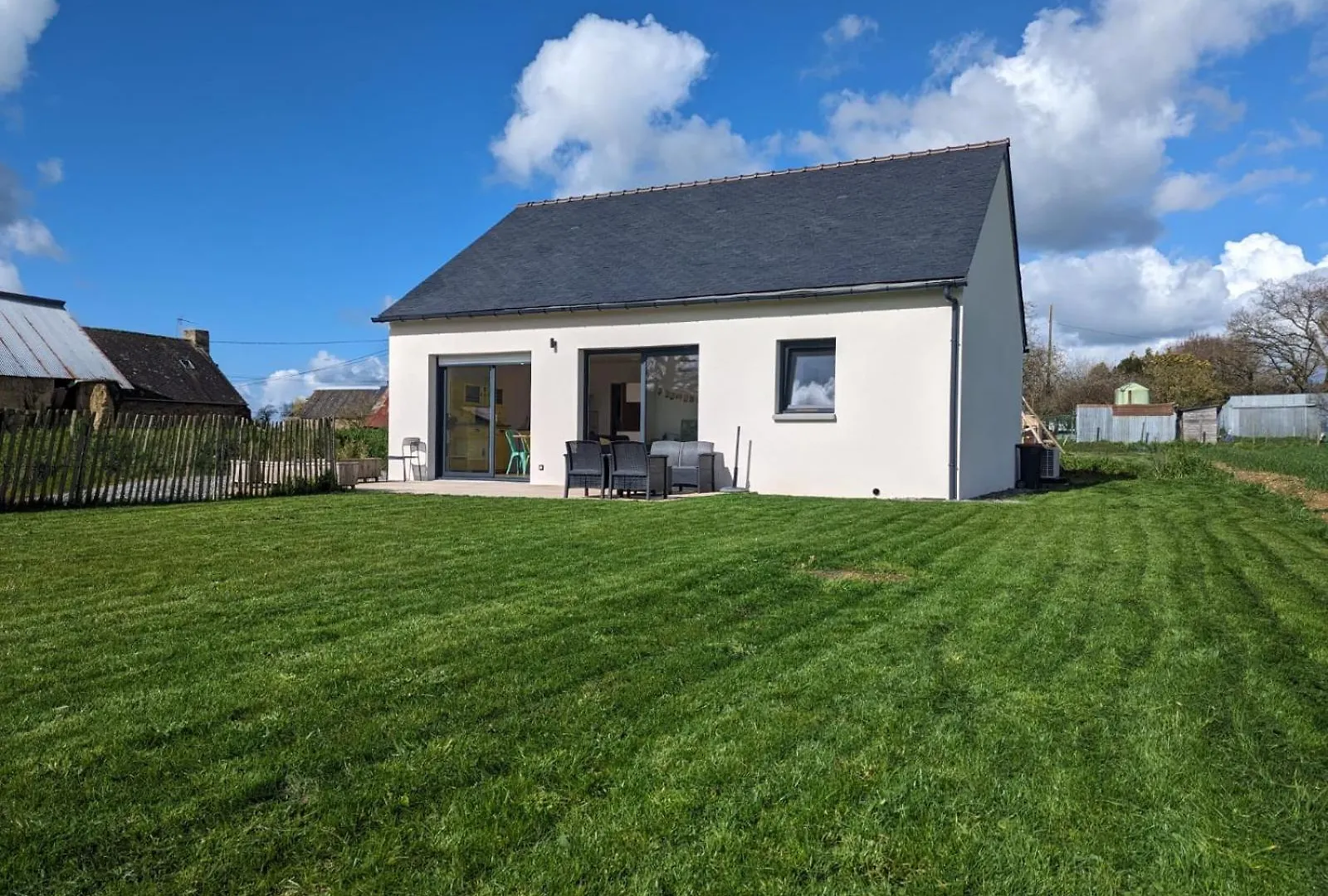 Holiday home Maison Neuve De Plain-Pied Villa Pipriac
